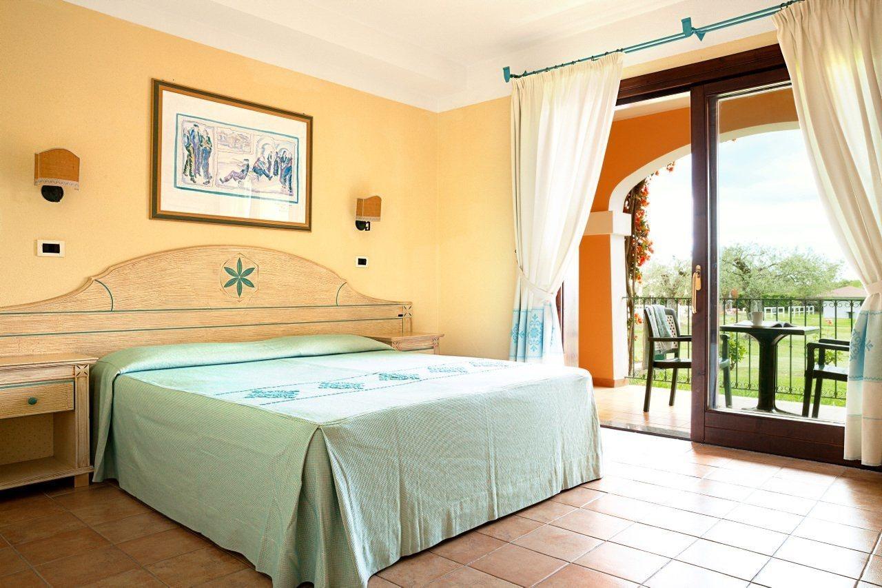 Club Hotel Orosei Beach Exterior photo