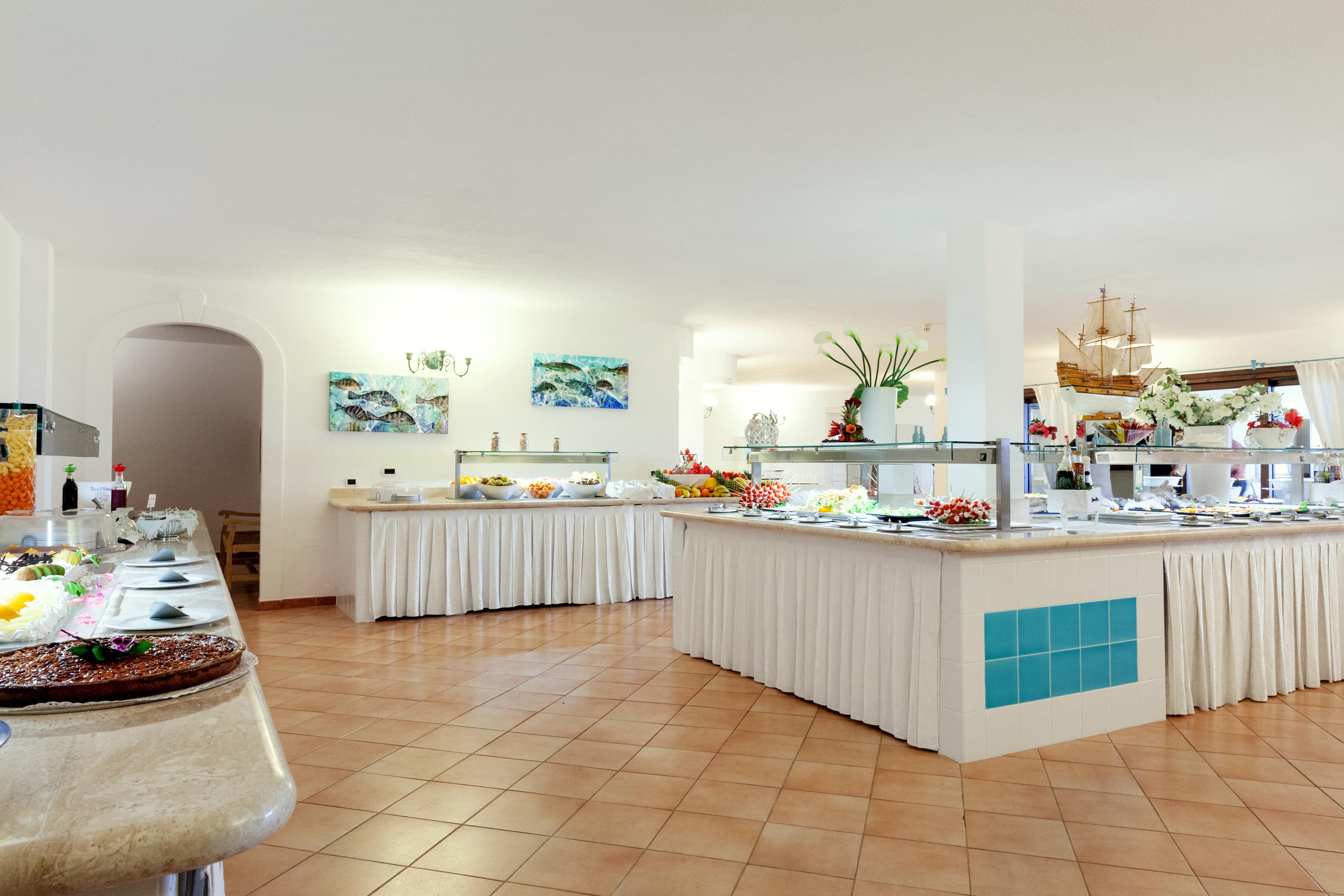 Club Hotel Orosei Beach Exterior photo
