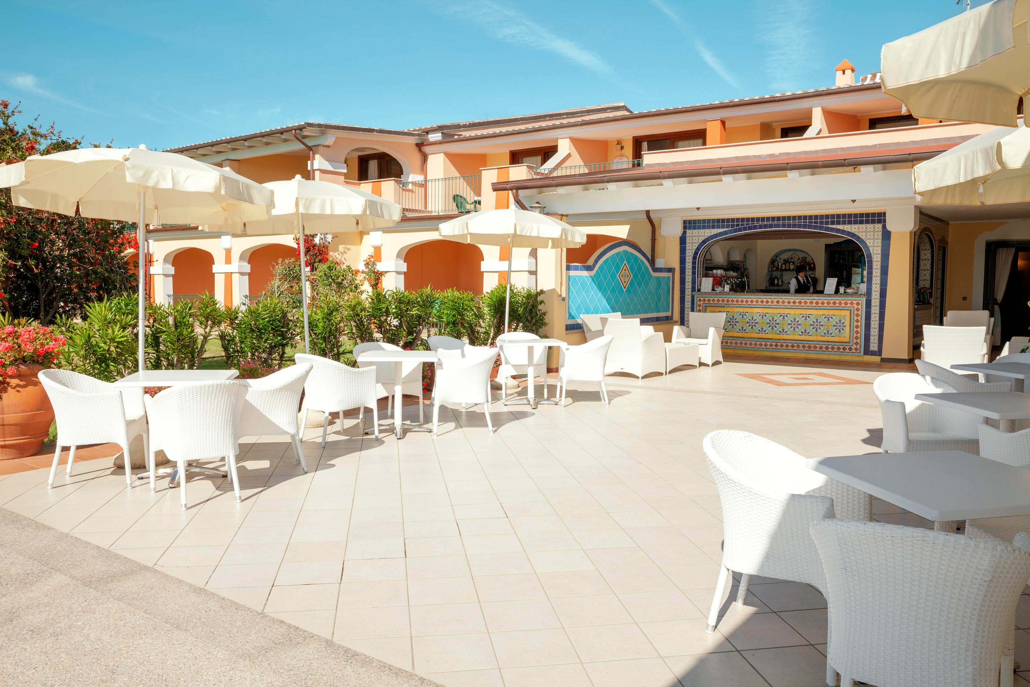 Club Hotel Orosei Beach Exterior photo